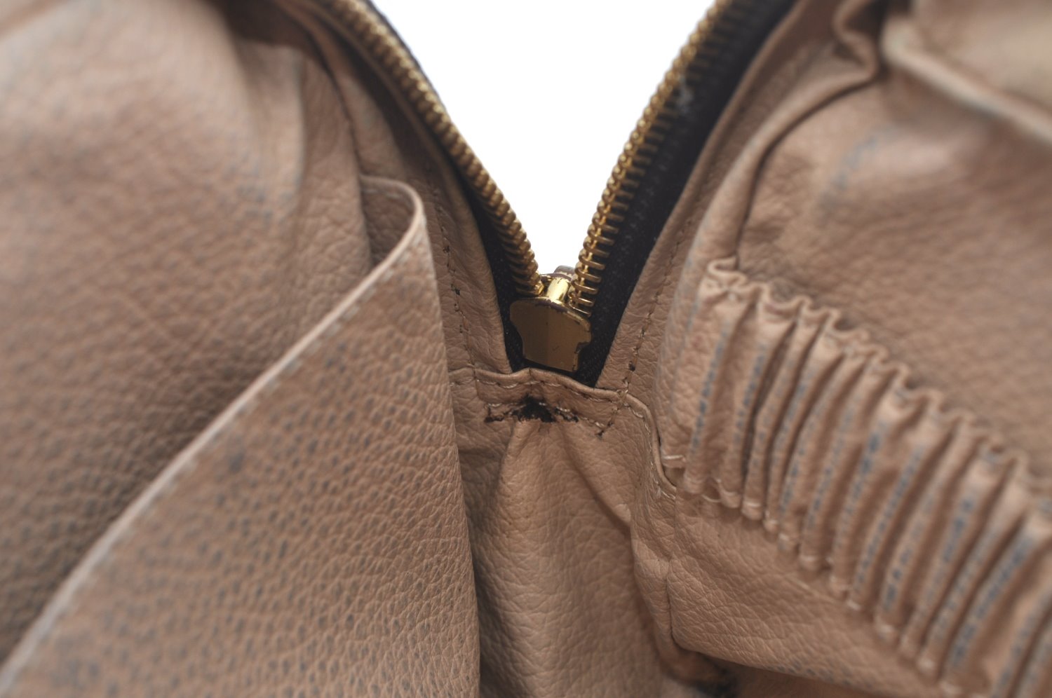 Auth Louis Vuitton Monogram Trousse Toilette 23 Clutch Hand Bag M47524 LV L0458