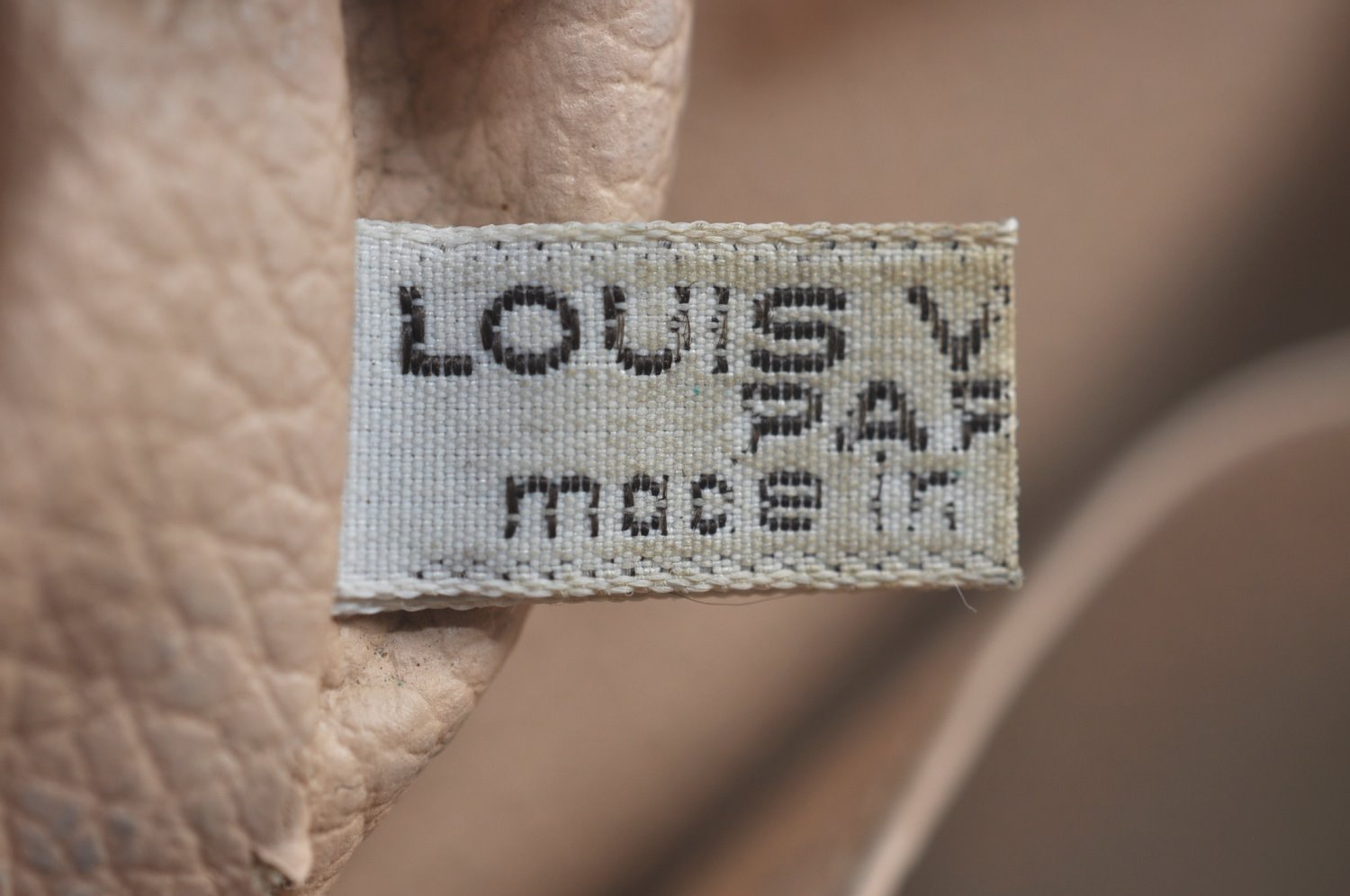 Auth Louis Vuitton Monogram Trousse Toilette 23 Clutch Hand Bag M47524 LV L0458