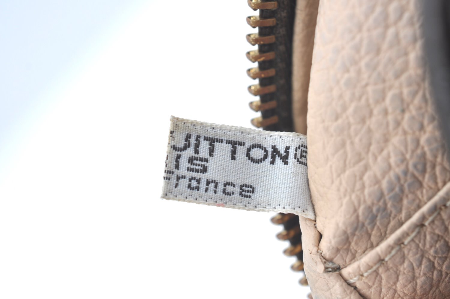 Auth Louis Vuitton Monogram Trousse Toilette 23 Clutch Hand Bag M47524 LV L0458