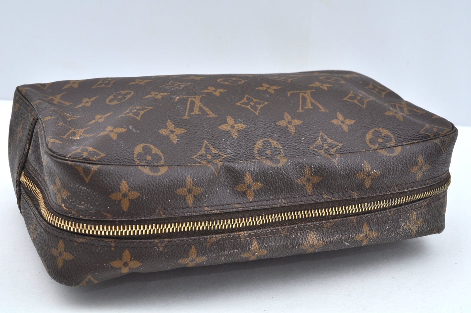 Auth Louis Vuitton Monogram Trousse Toilette 28 Clutch Hand Bag Junk L0461