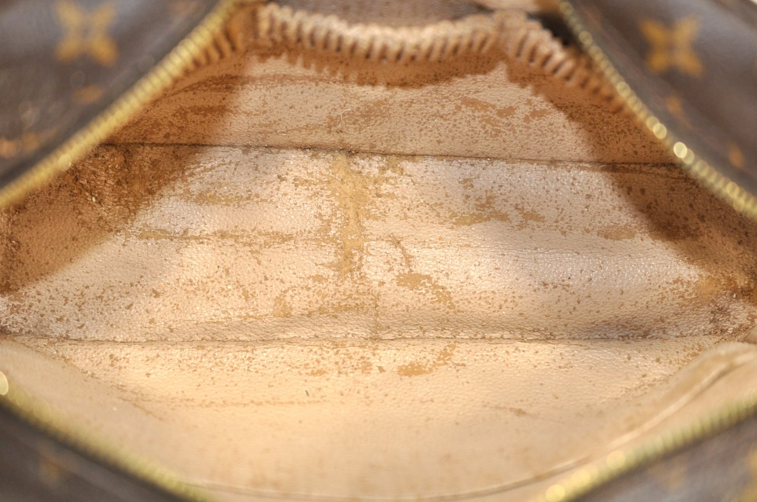 Auth Louis Vuitton Monogram Trousse Toilette 28 Clutch Hand Bag Junk L0461