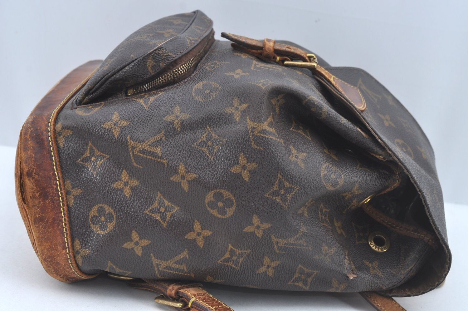 Authentic Louis Vuitton Monogram Montsouris PM Backpack M51137 LV L0463