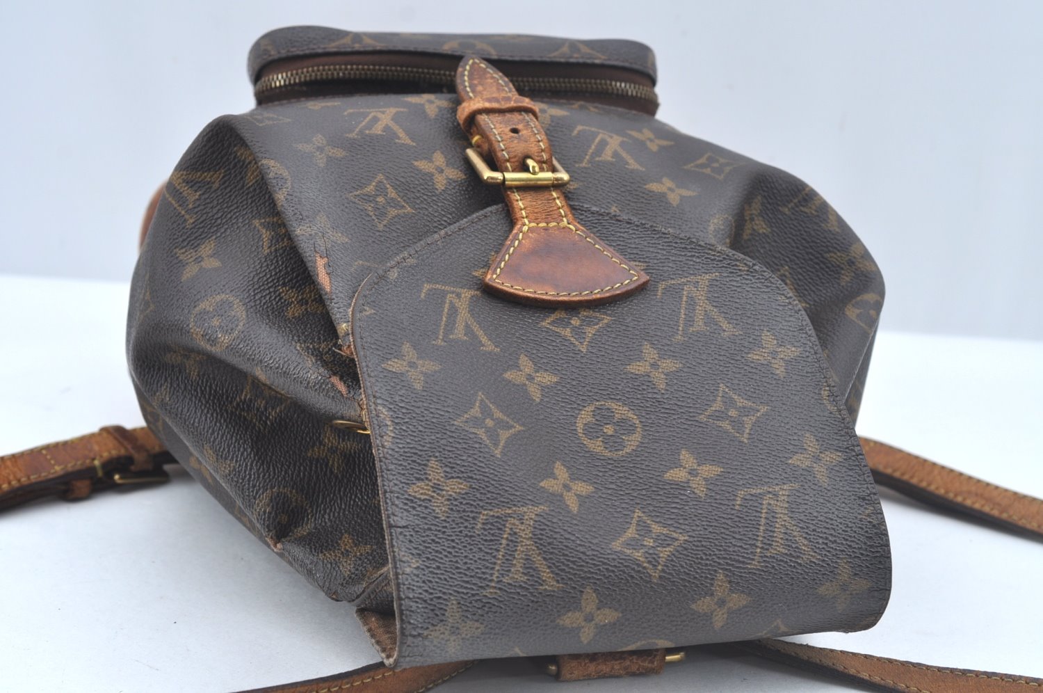Authentic Louis Vuitton Monogram Montsouris PM Backpack M51137 LV L0463