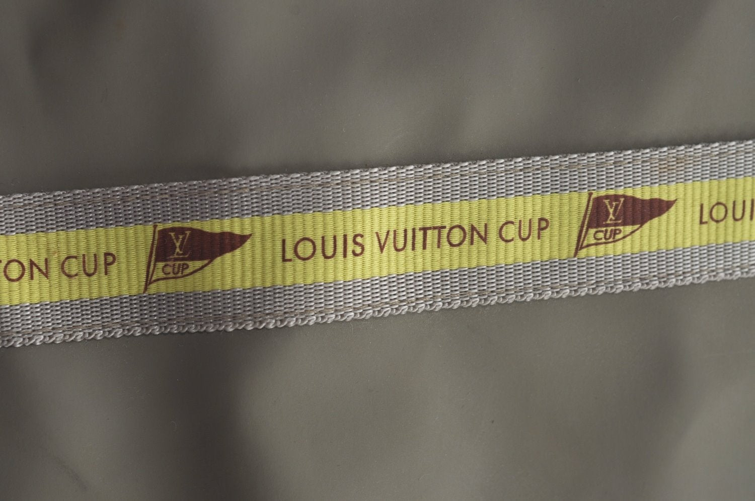 Authentic Louis Vuitton LV Cup 2003 Limited Tote Bag Gray Yellow D60181 LV L0464