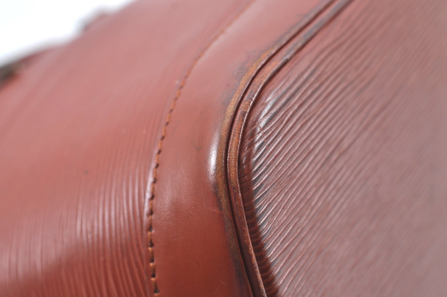 Authentic Louis Vuitton Epi Alma PM Hand Bag Brown M52143 LV L0466