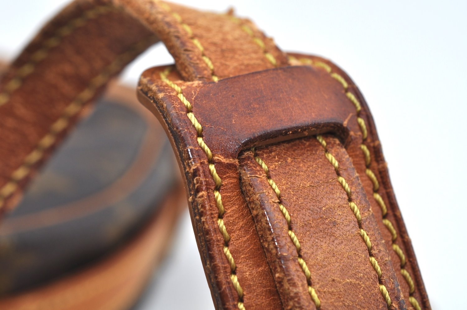 Authentic Louis Vuitton Monogram Jeune Fille MM Shoulder Cross Bag Junk L0468