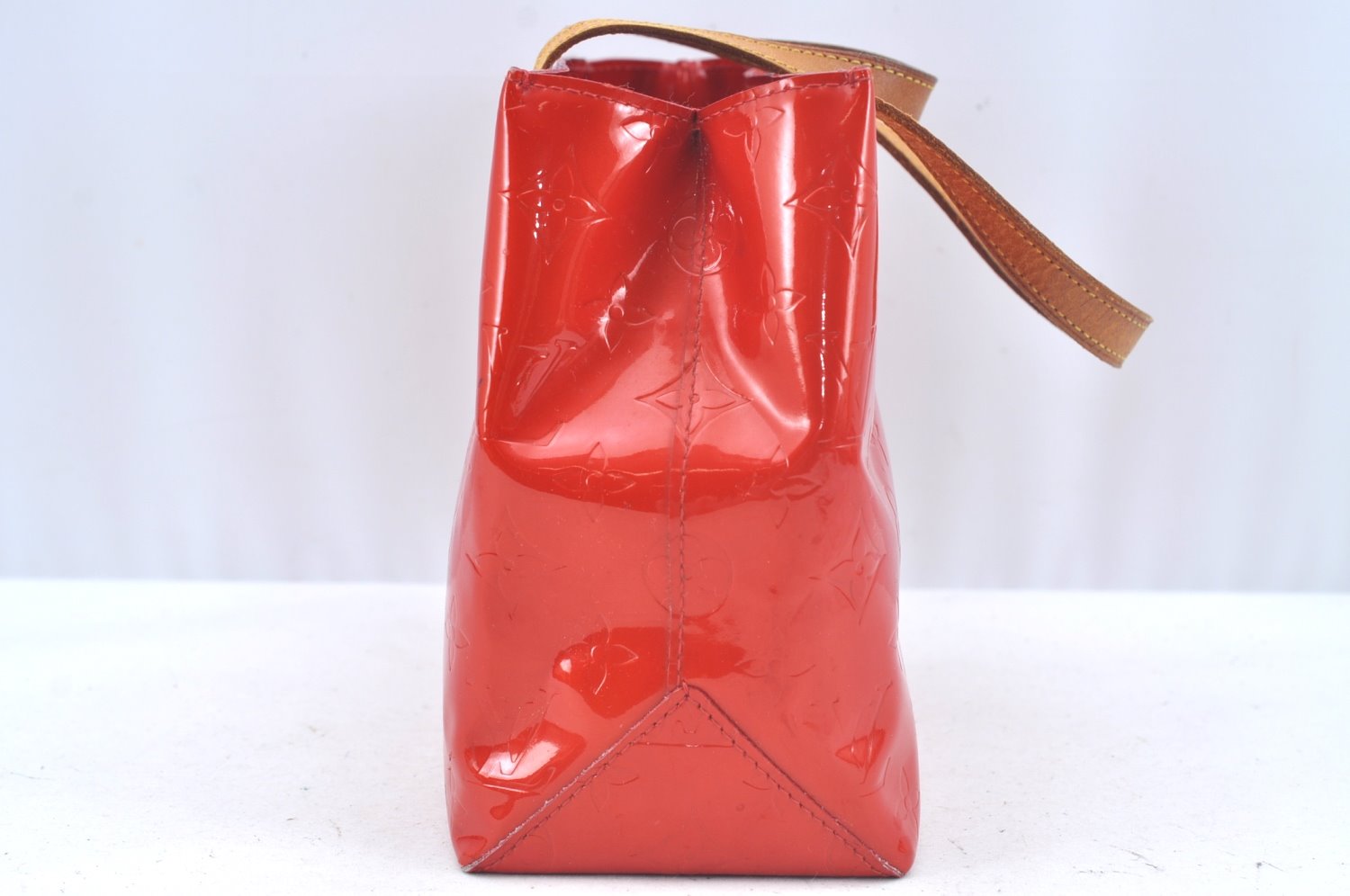 Authentic Louis Vuitton Vernis Reade PM Hand Bag Red M91088 LV L0469