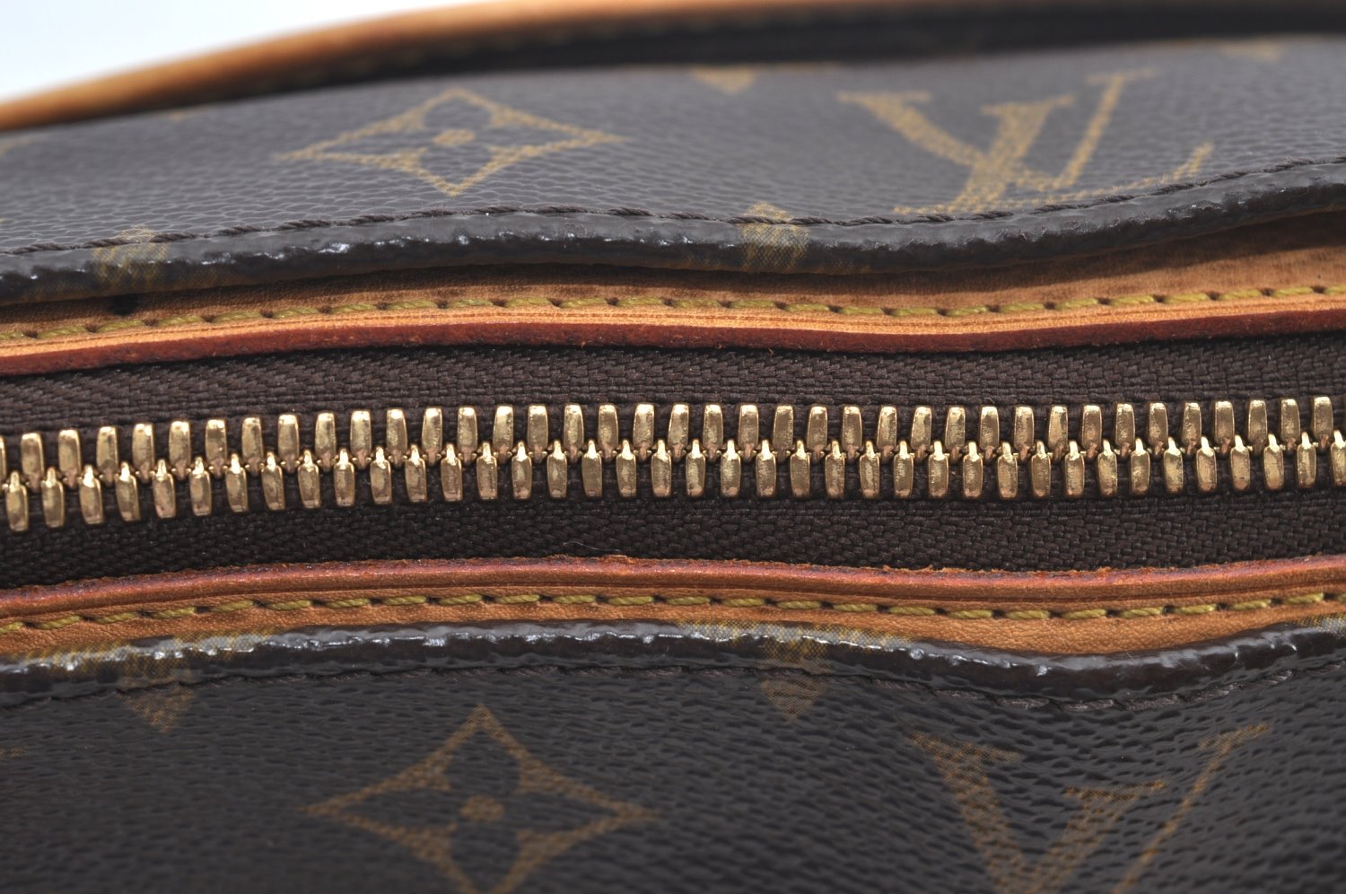 Auth Louis Vuitton Monogram Popincourt Long Shoulder Cross Bag M40008 LV L0470