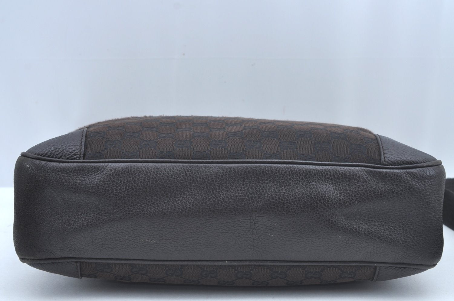 Authentic GUCCI Shoulder Cross Body Bag GG Canvas Leather Brown L0478