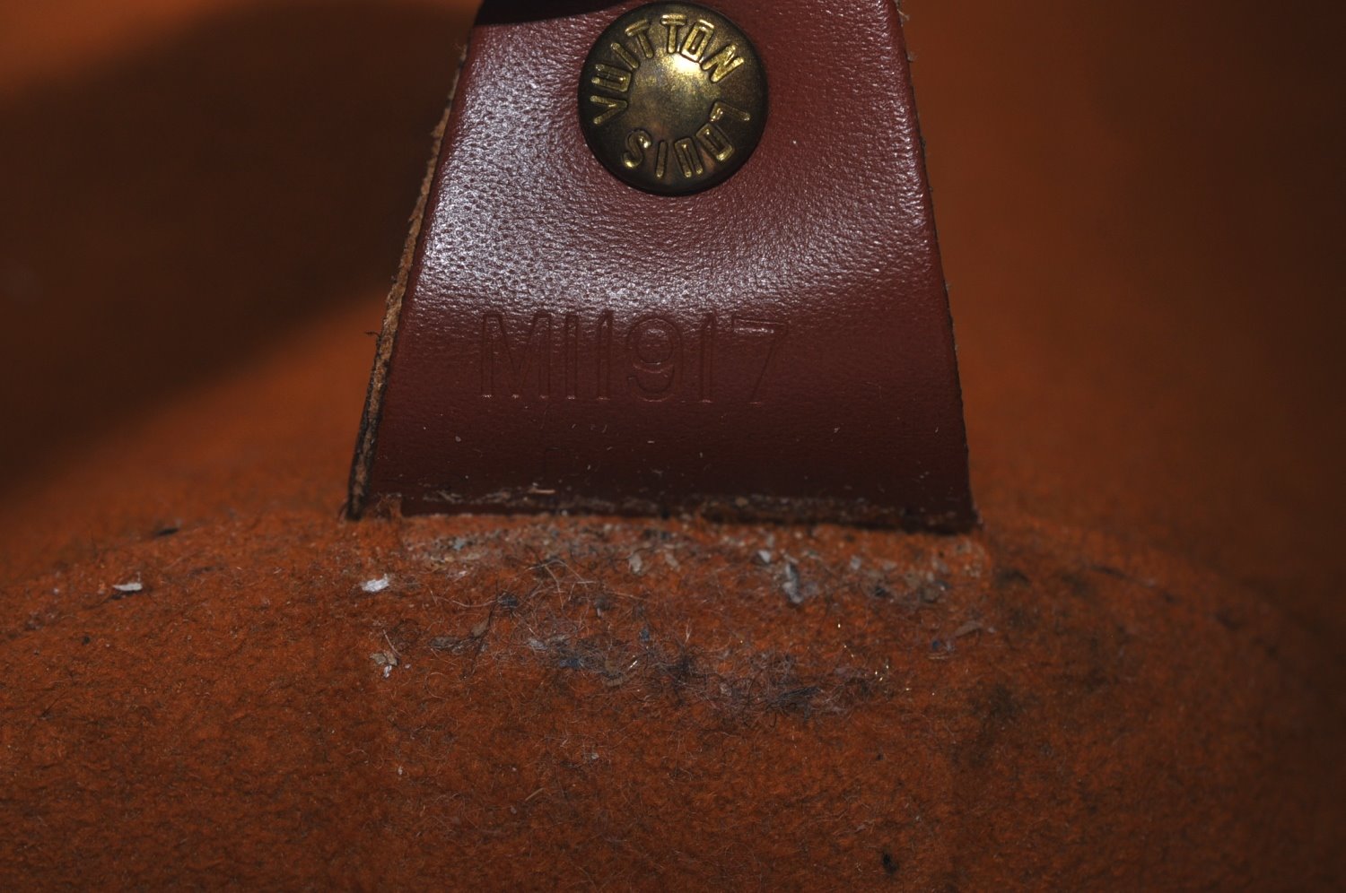 Authentic Louis Vuitton Epi Soufflot Black Hand Bag Brown M52223 LV L0480