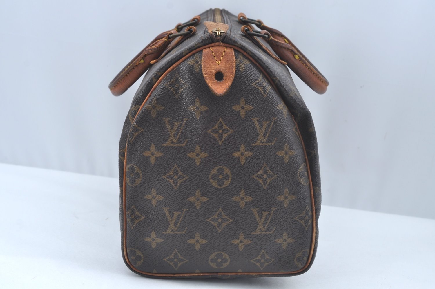 Authentic Louis Vuitton Monogram Speedy 30 Hand Boston Bag M41526 LV L0488