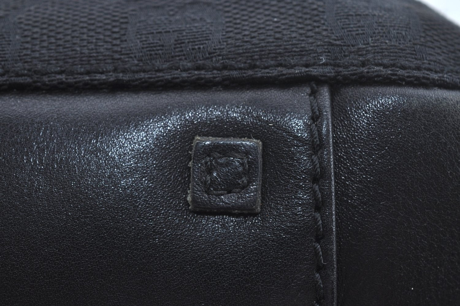 Authentic GUCCI Vintage Hand Tote Bag GG Canvas Leather Black L0498