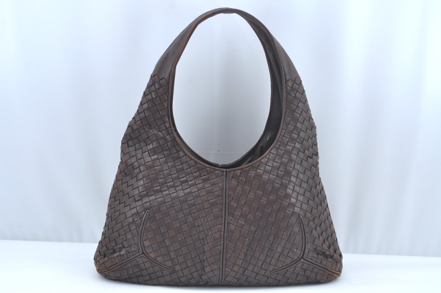 Authentic BOTTEGA VENETA Intrecciato Leather Shoulder Bag Purse Brown L0503