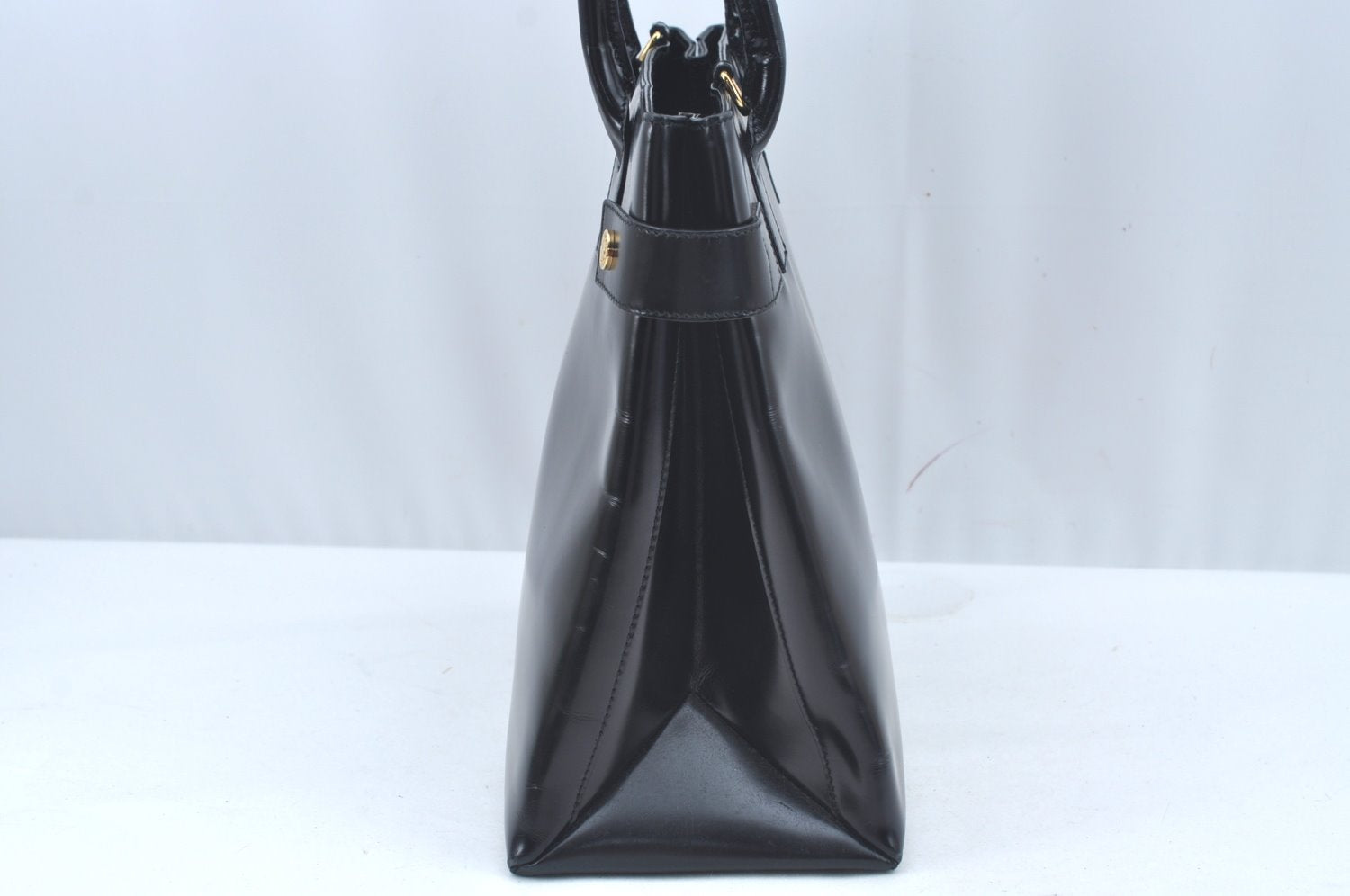 Authentic GUCCI Hand Bag Leather Black Junk L0505