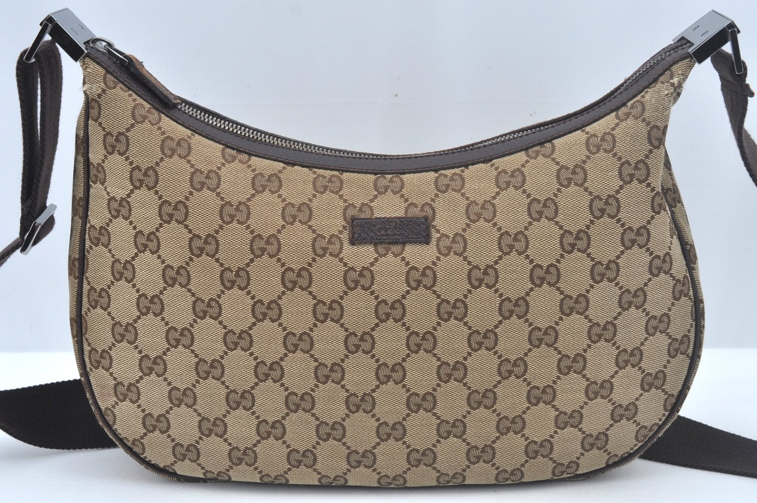 Authentic GUCCI Shoulder Cross Body Bag Purse GG Canvas Leather Brown L0510