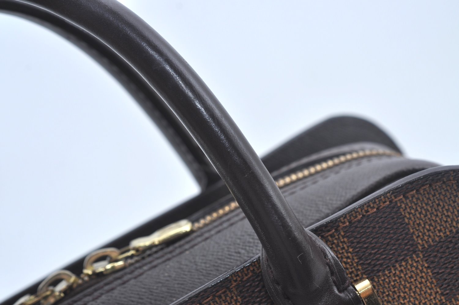 Authentic Louis Vuitton Damier Triana Hand Bag Purse N51155 LV L0521