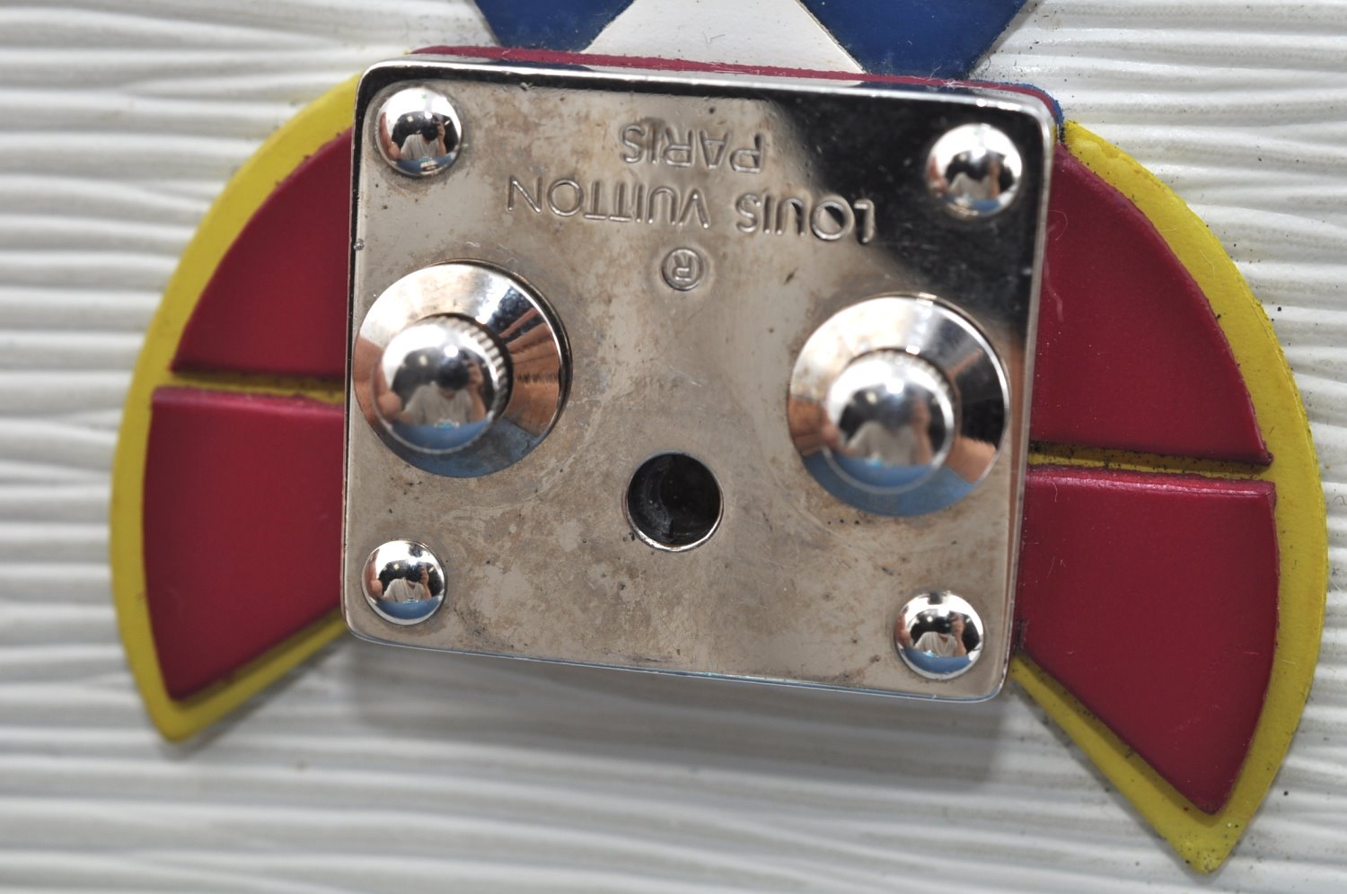 Auth Louis Vuitton Epi Tribal Mask Shoulder Cross Body Bag White M60795 LV L0527