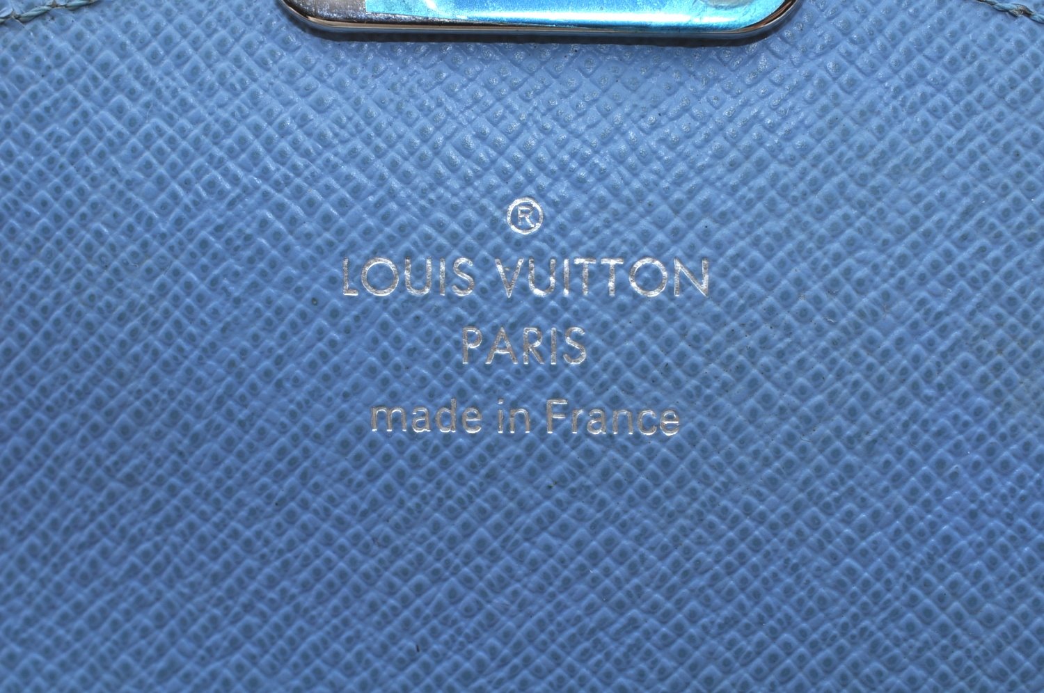 Auth Louis Vuitton Epi Tribal Mask Shoulder Cross Body Bag White M60795 LV L0527