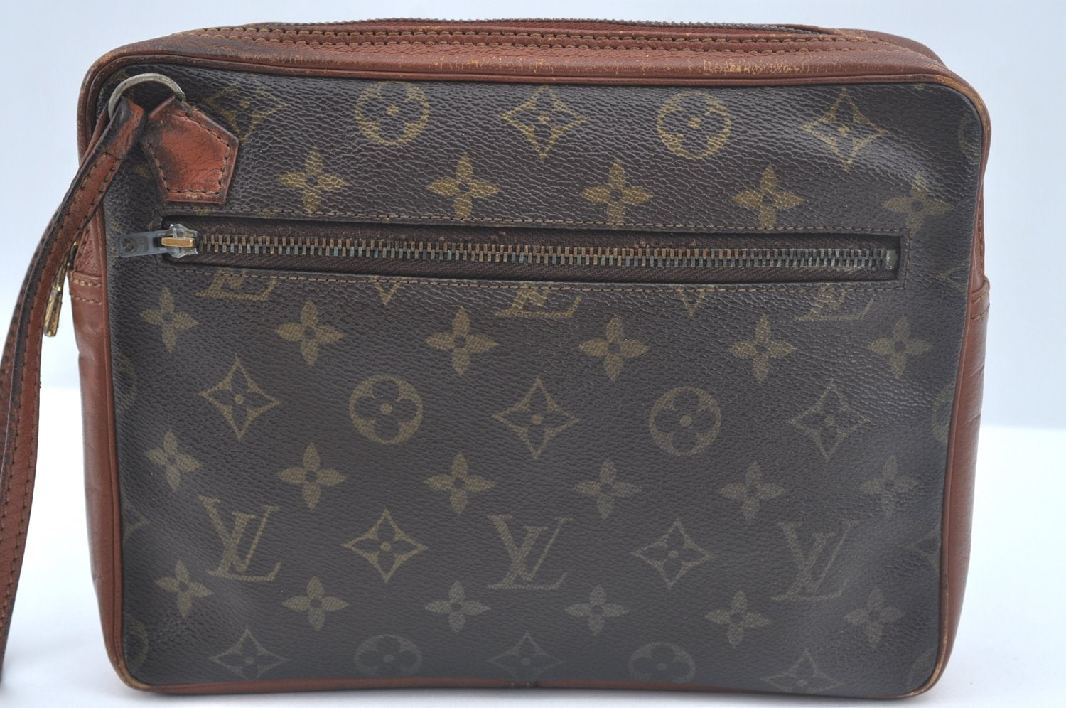 Authentic Louis Vuitton Monogram Pochette Sport Clutch Hand Bag Old Model L0530