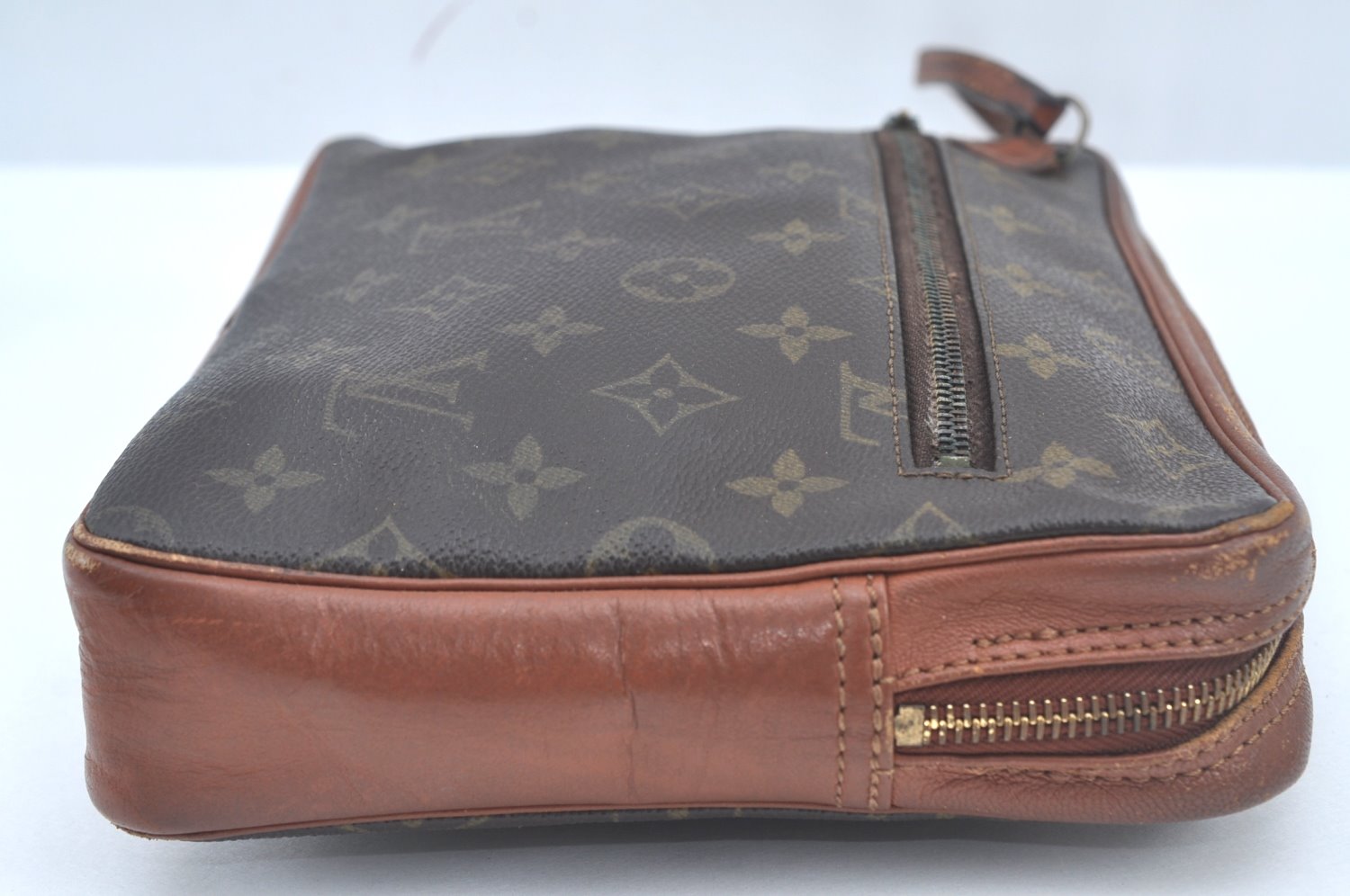 Authentic Louis Vuitton Monogram Pochette Sport Clutch Hand Bag Old Model L0530