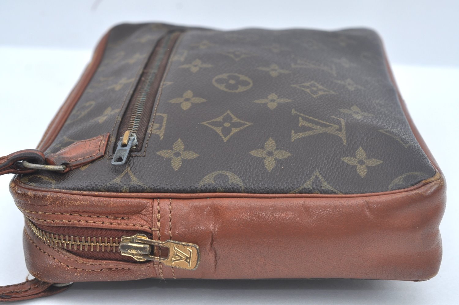 Authentic Louis Vuitton Monogram Pochette Sport Clutch Hand Bag Old Model L0530