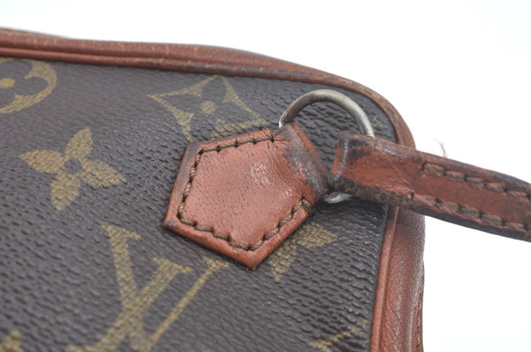 Authentic Louis Vuitton Monogram Pochette Sport Clutch Hand Bag Old Model L0530