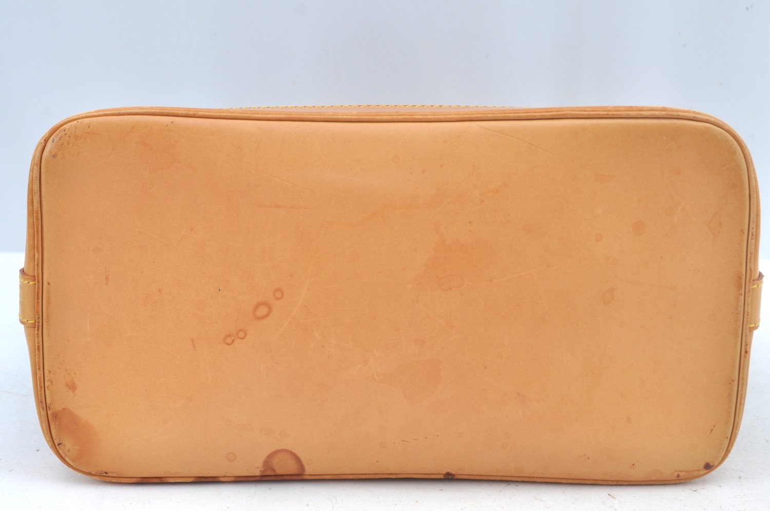 Authentic Louis Vuitton Monogram Alma Hand Bag Purse M51130 LV L0532