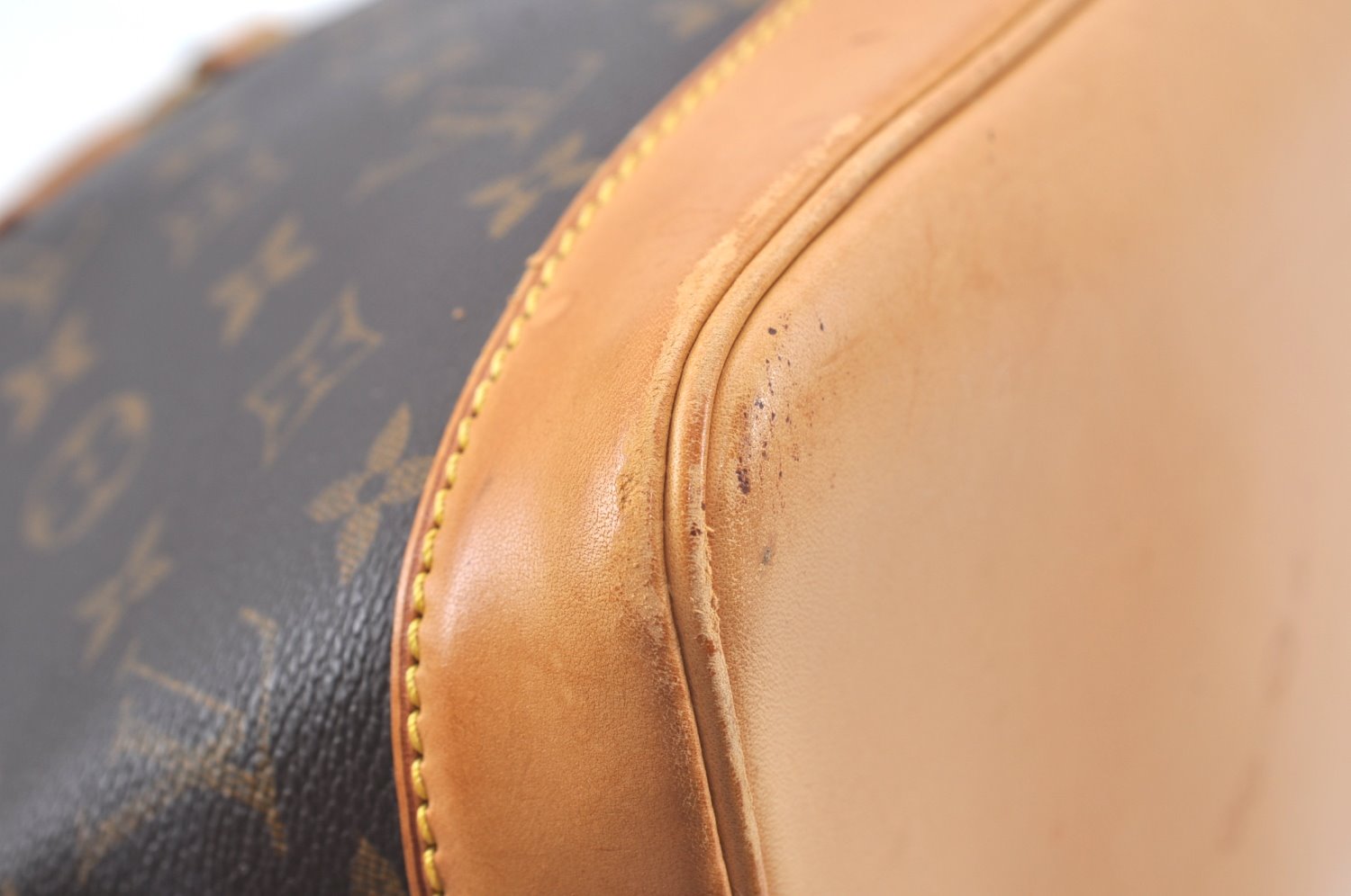 Authentic Louis Vuitton Monogram Alma Hand Bag Purse M51130 LV L0532