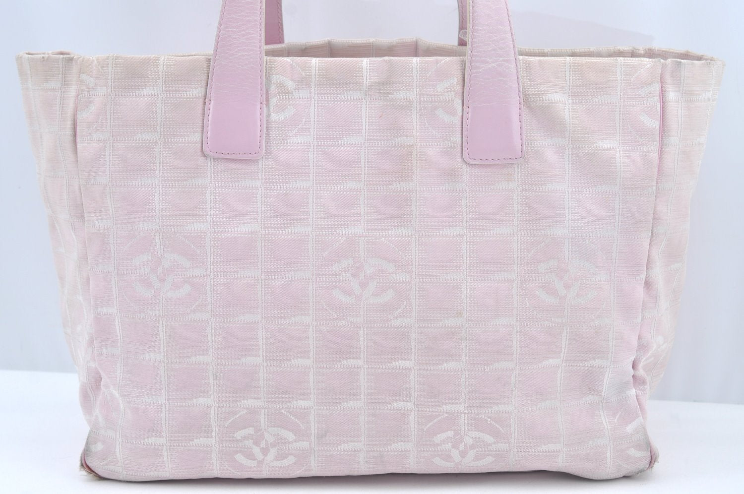Authentic CHANEL New Travel Line Shoulder Tote Bag Nylon Leather Pink L0536