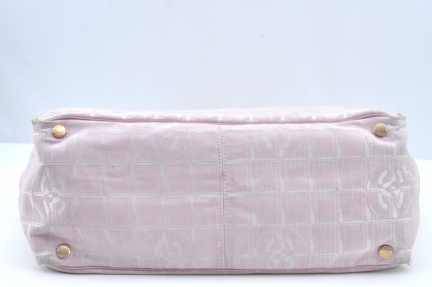 Authentic CHANEL New Travel Line Shoulder Tote Bag Nylon Leather Pink L0536