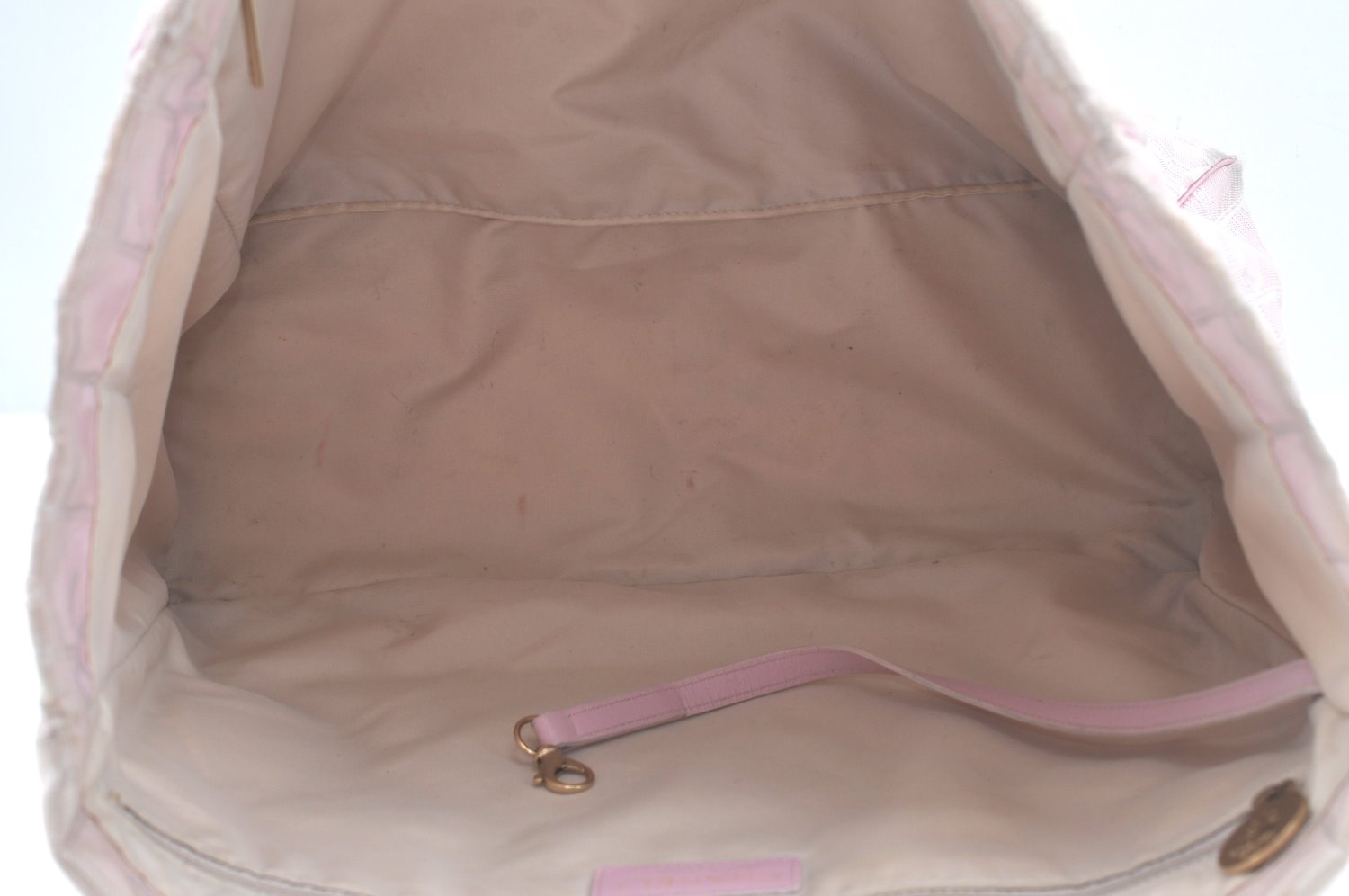 Authentic CHANEL New Travel Line Shoulder Tote Bag Nylon Leather Pink L0536