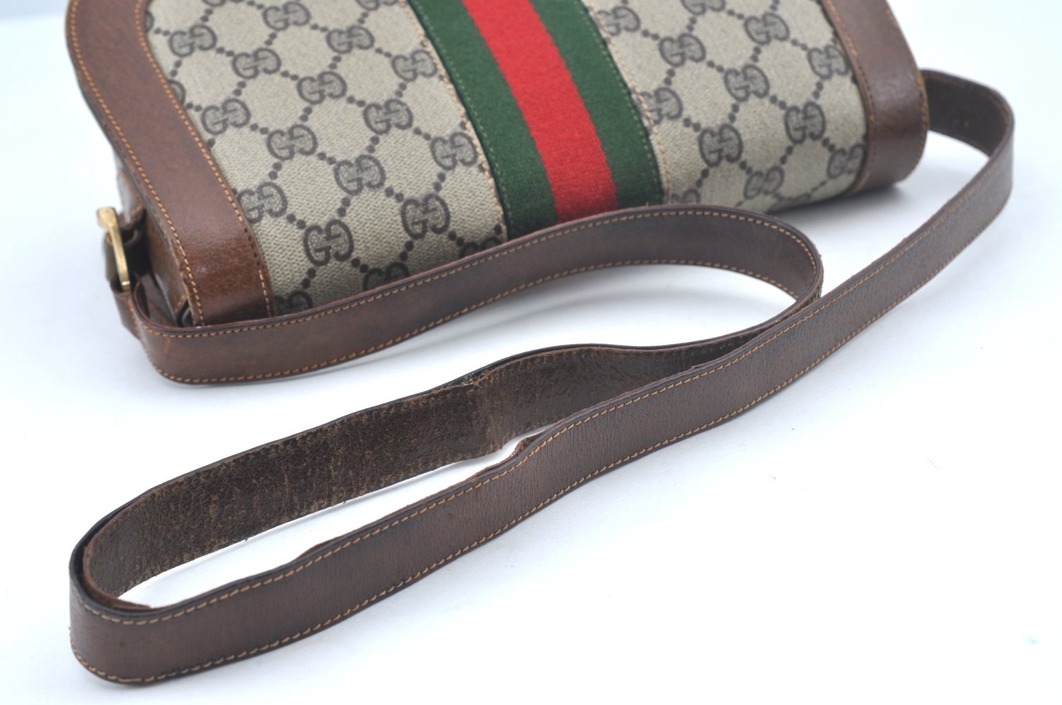 Authentic GUCCI Web Sherry Line Shoulder Cross Bag GG PVC Leather Brown L0537