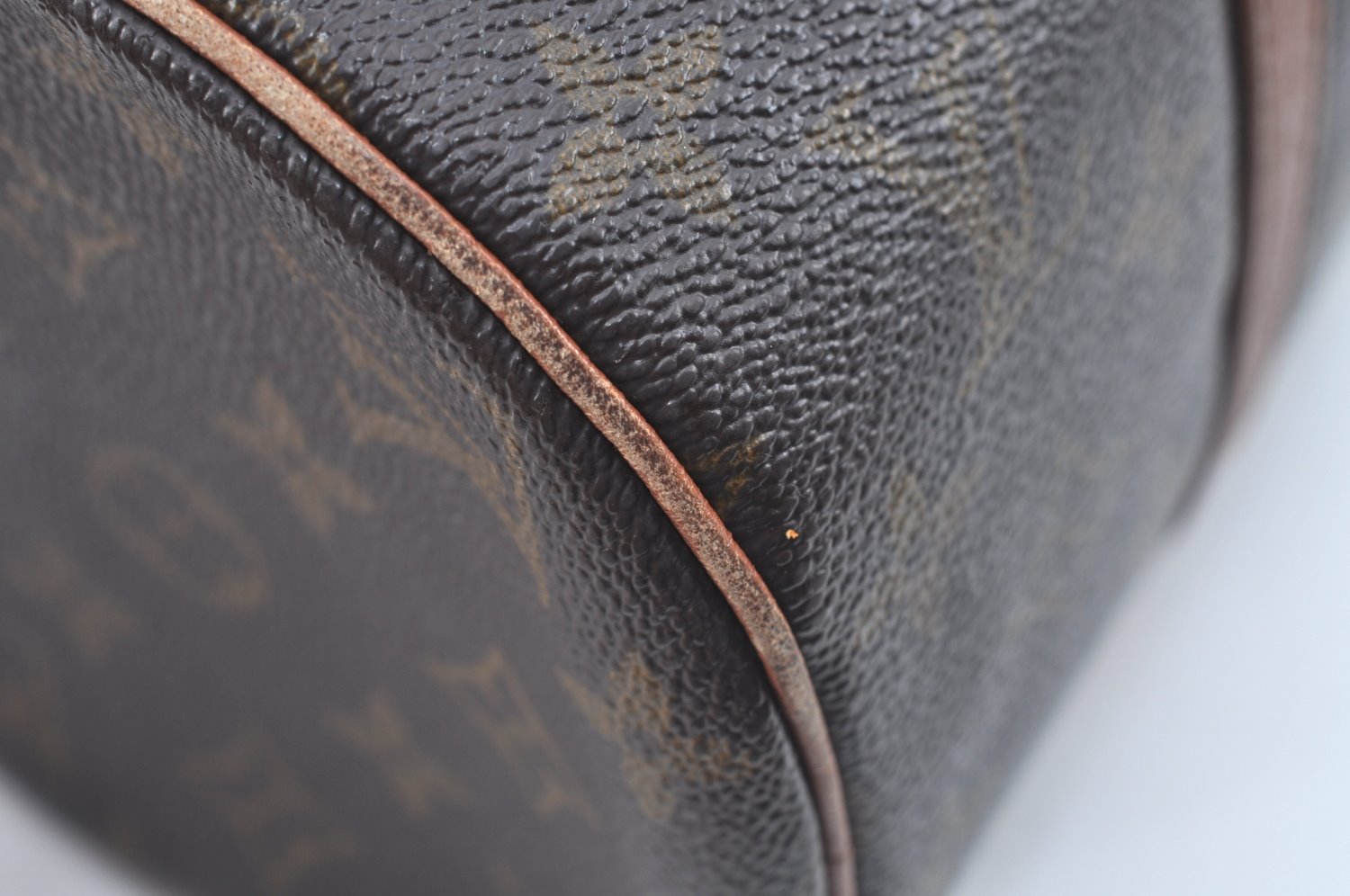 Authentic Louis Vuitton Monogram Papillon 30 Hand Bag Old Model LV L0543