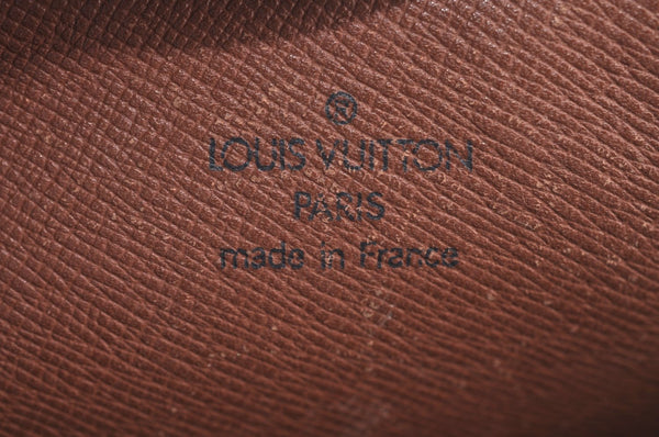 Authentic Louis Vuitton Monogram Papillon 30 Hand Bag Old Model LV L0543