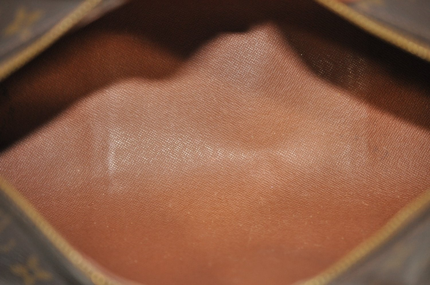 Authentic Louis Vuitton Monogram Papillon 30 Hand Bag Old Model LV L0543