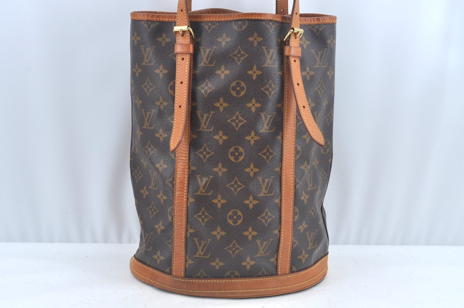 Authentic Louis Vuitton Monogram Bucket GM Shoulder Tote Bag M42236 Junk L0546