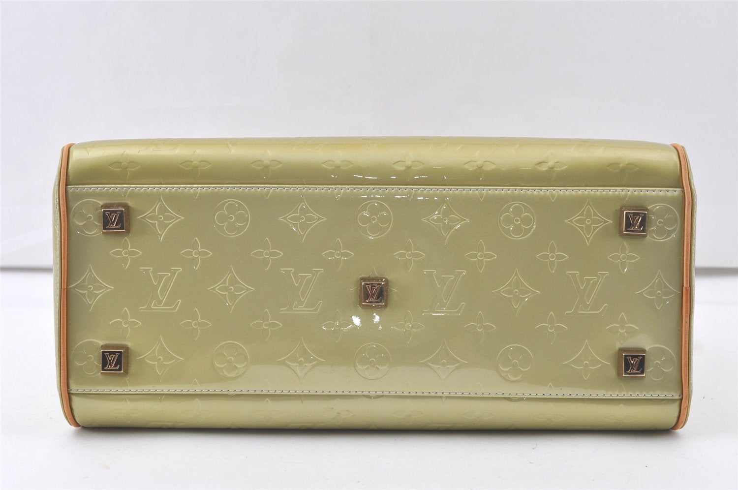 Auth Louis Vuitton Vernis Tompkins Square Hand Bag Light Green M91150 LV L0548
