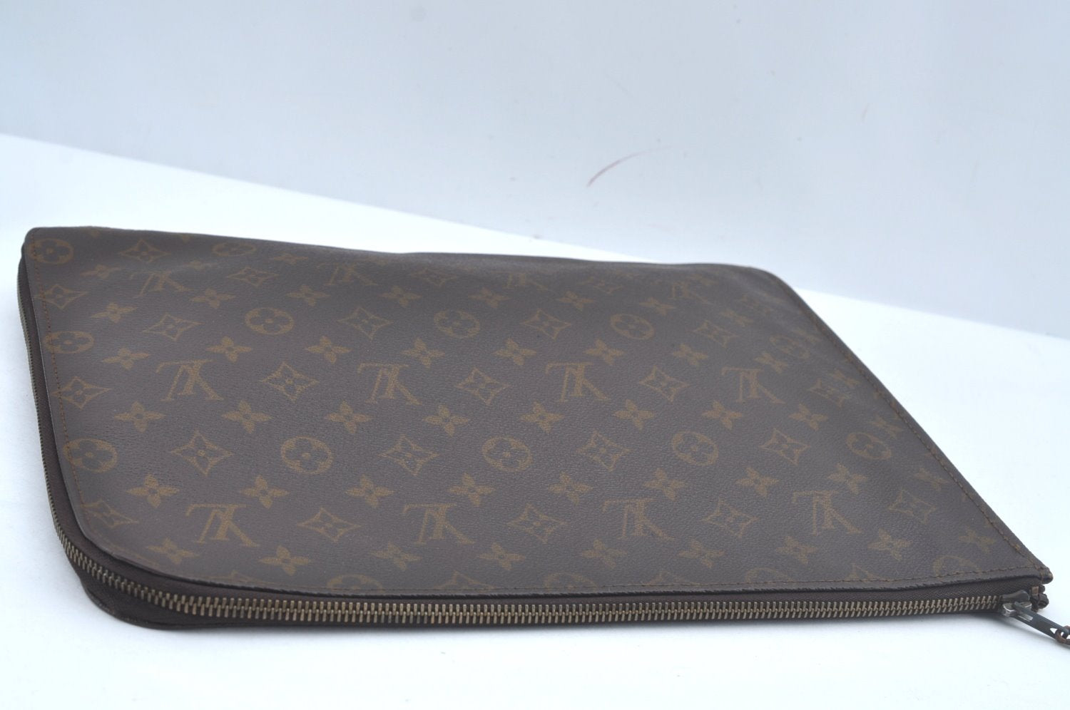 Authentic Louis Vuitton Monogram Poche Documents Document Case Old Model L0555