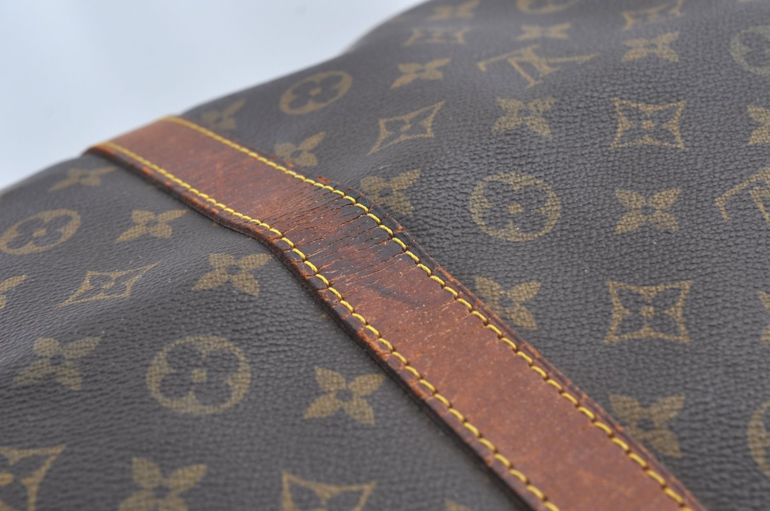 Authentic Louis Vuitton Monogram Keepall 60 Travel Boston Bag M41422 LV L0565