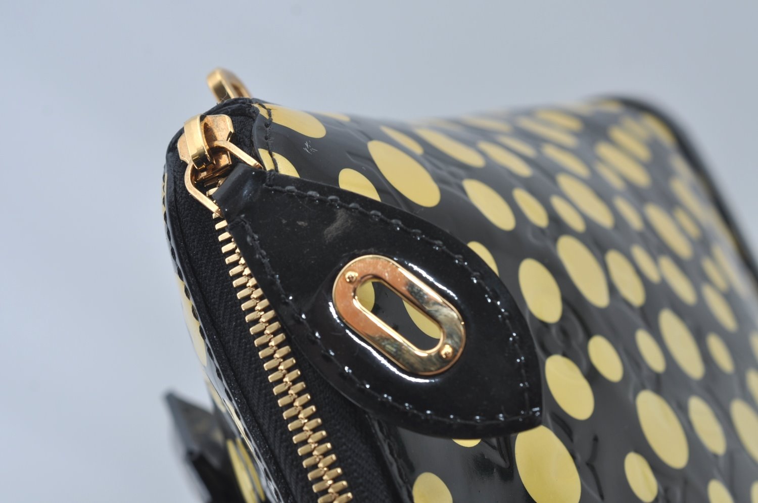 Louis Vuitton Vernis Dots Infinity LockitMM Yayoi Kusama Hand Bag Black LV L0594