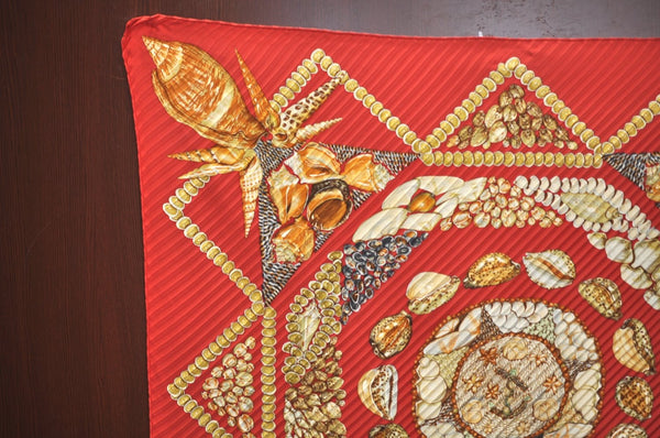 Authentic HERMES Pleats Scarf Shell Motif Silk Red Box L0596