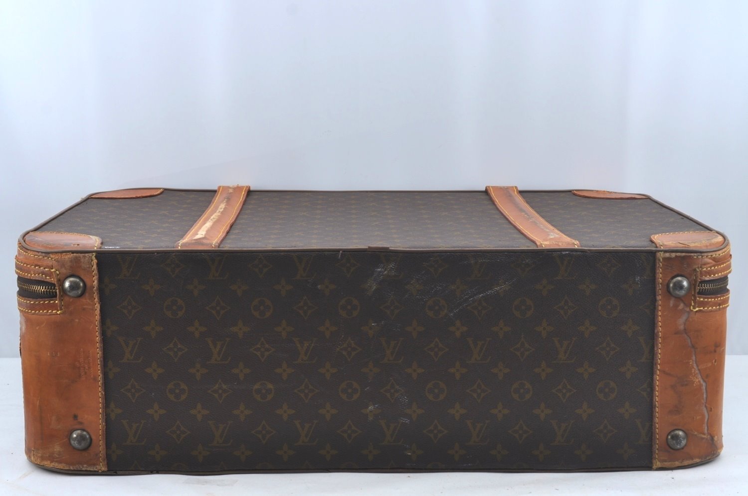 Authentic Louis Vuitton Monogram Stratos 70 M23234 Trunk Case Travel Bag L0612