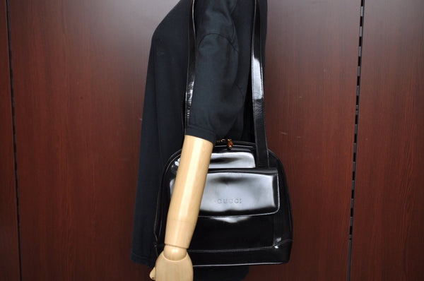 Authentic GUCCI Bamboo Shoulder Bag Enamel Leather Black  L0626