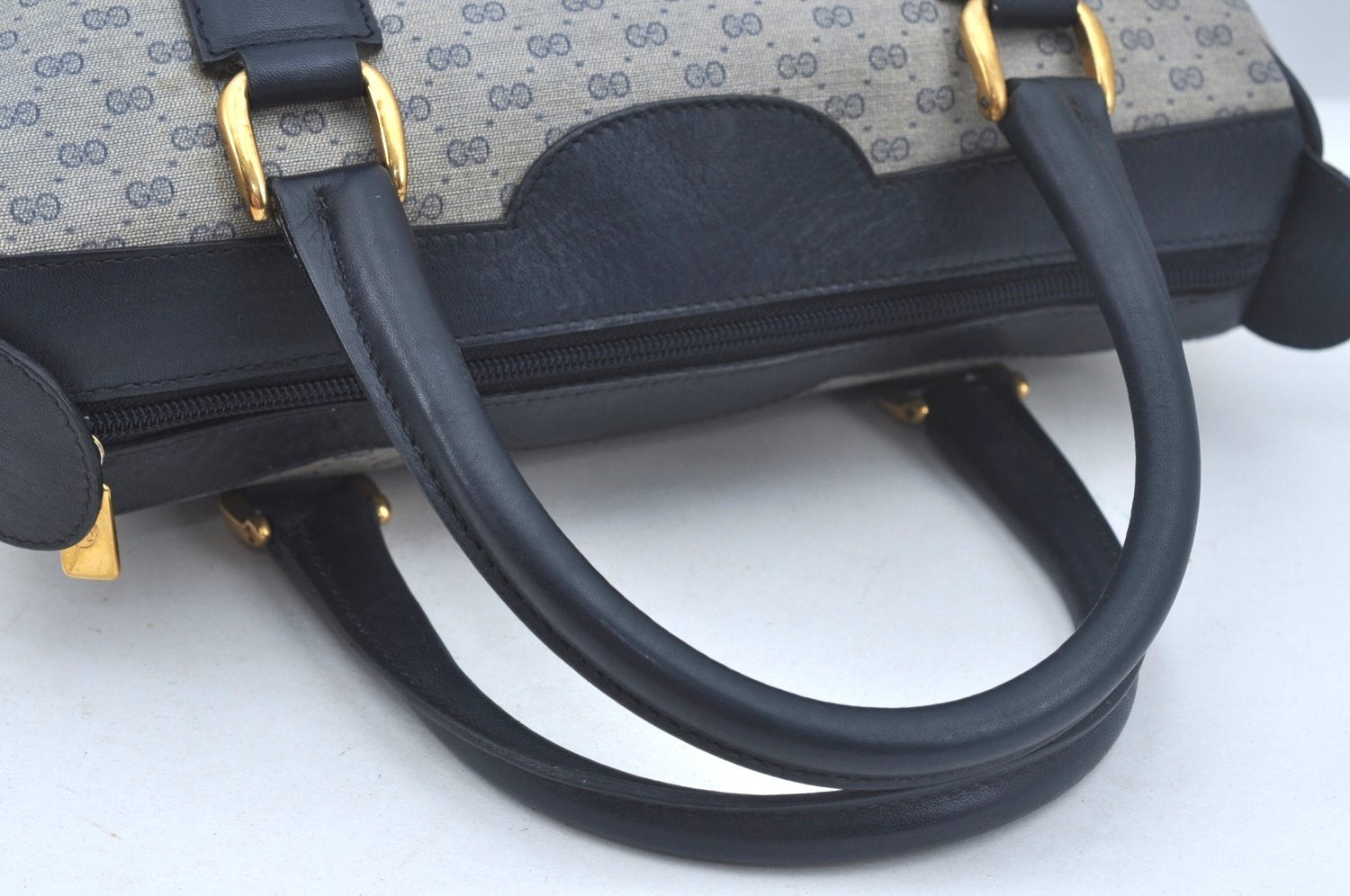Authentic GUCCI Micro GG PVC Leather Hand Boston Bag Navy L0661