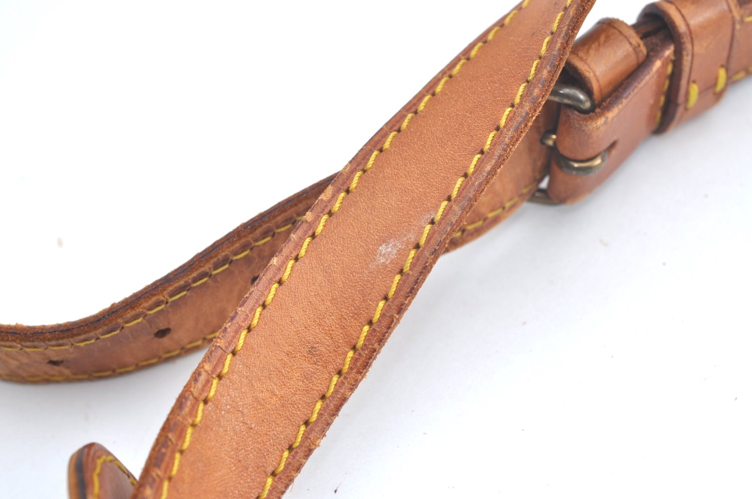 Authentic Louis Vuitton Leather Shoulder Strap Beige 41.3-44.5