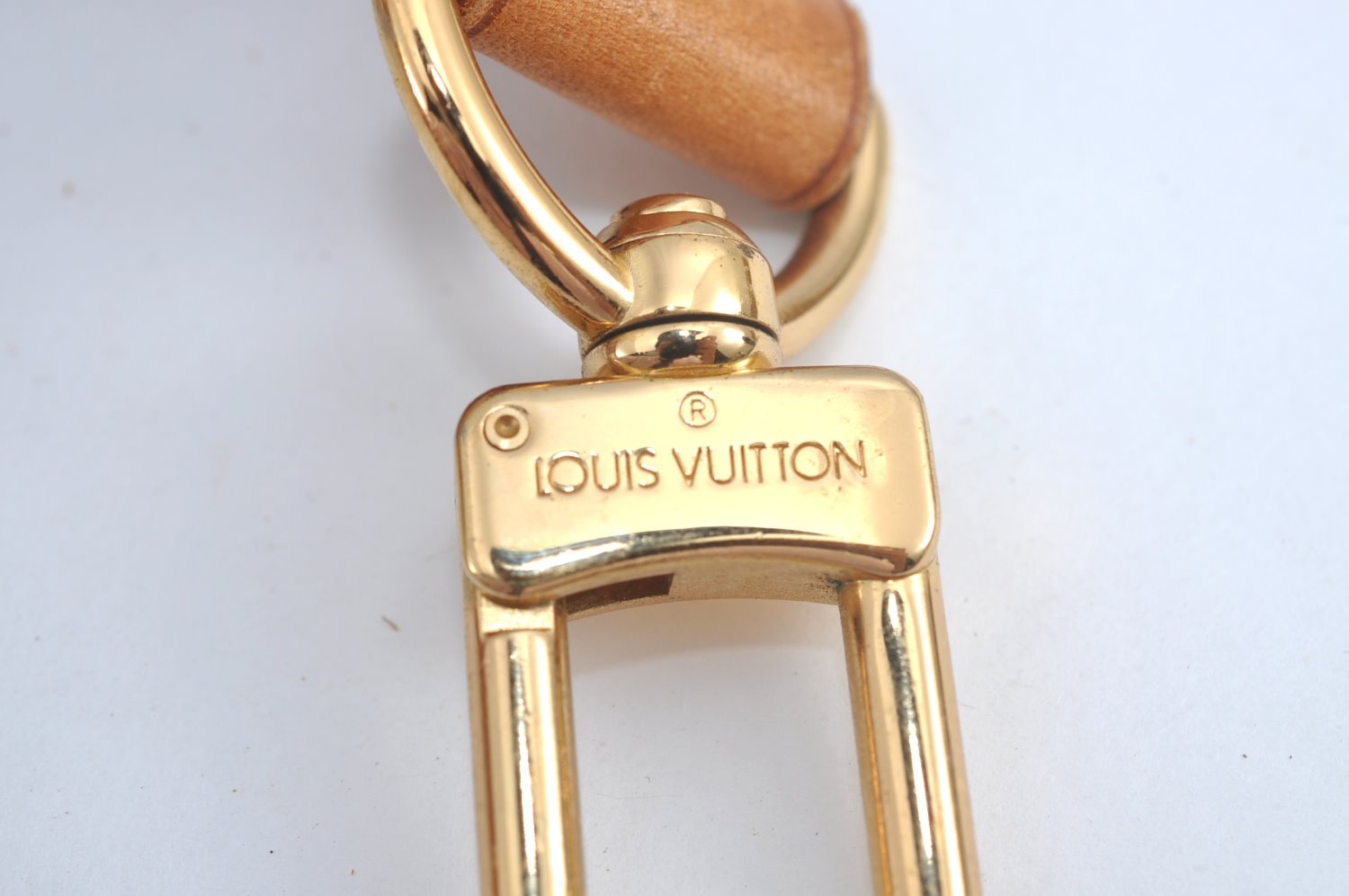 Authentic Louis Vuitton Leather Shoulder Strap Beige 40.2-47.2