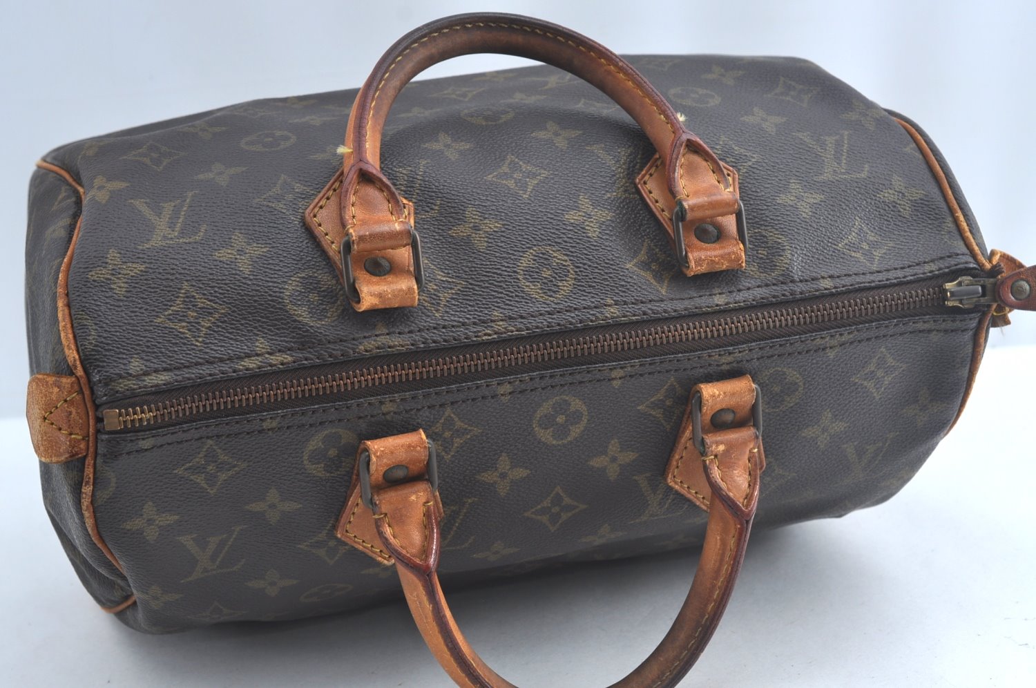 Authentic Louis Vuitton Monogram Speedy 30 Hand Boston Bag M41526 LV L0712