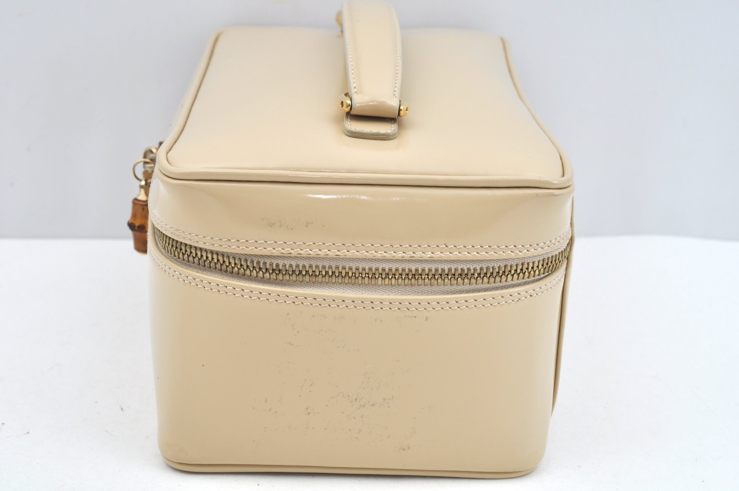 Authentic GUCCI Bamboo 2Way Shoulder Vanity Bag Enamel Beige L0747