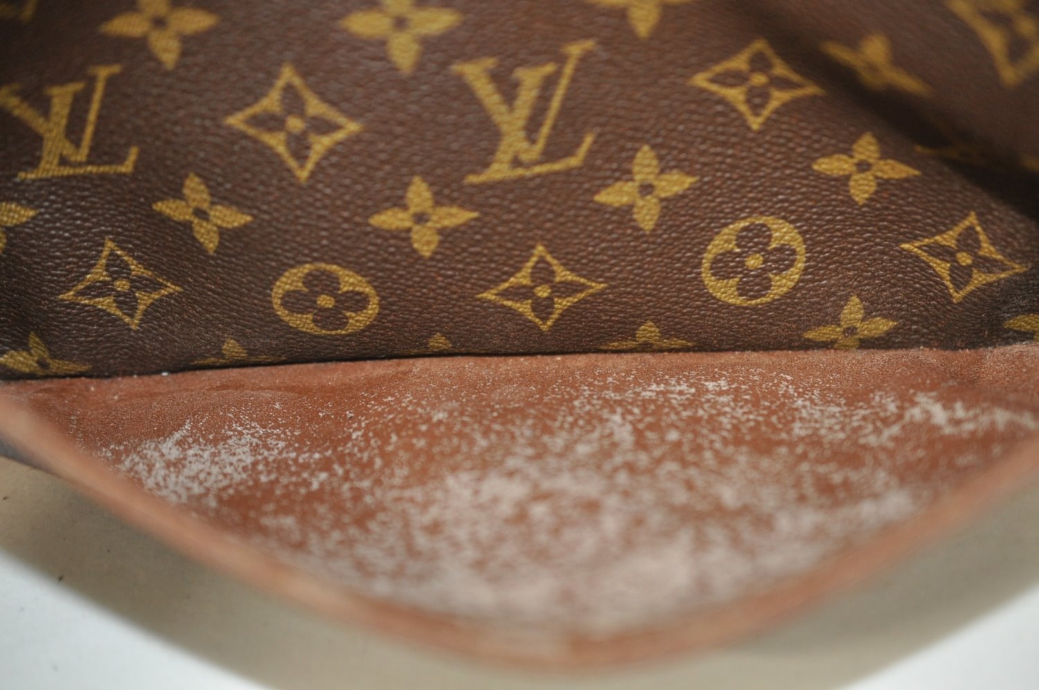 Authentic Louis Vuitton Monogram Compiegne 28 Clutch Hand Bag M51845 LV L0765