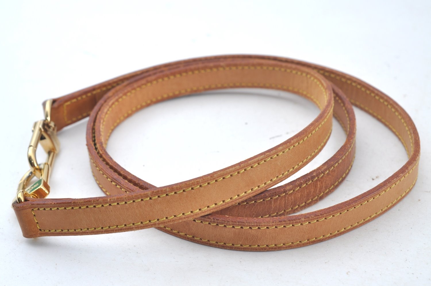 Authentic Louis Vuitton Leather Shoulder Strap 50.4